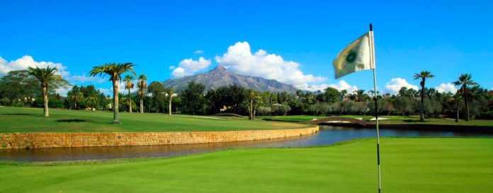 Real Club de Golf Las Brisas situado en Marbella, es considerado uno de los mejores campos de golf de España Real Club de Golf Las Brisas situado en Marbella, es considerado uno de los mejores campos de golf de España