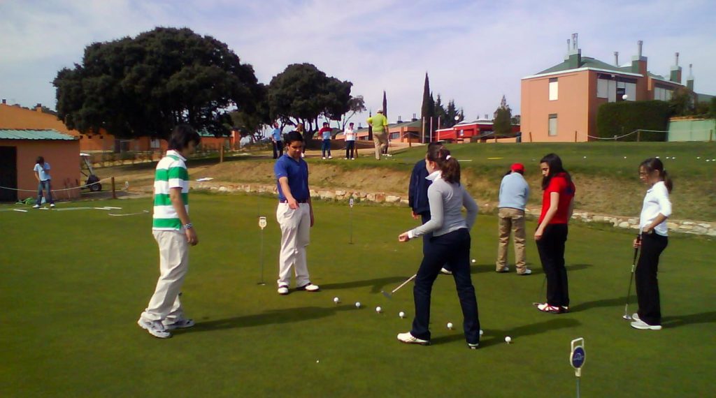 Escuela de golf Zarapicos - Salamanca Golf & Country Club | MundoGolf.golf